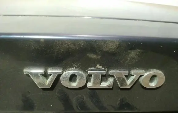 Volvo S80 Manufacturer badge logo/emblem 