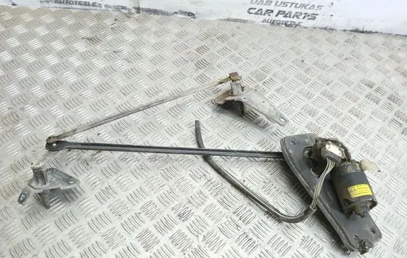 Peugeot Partner Front wiper linkage and motor 962101448A