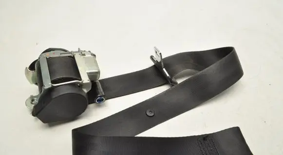Peugeot RCZ Front seatbelt YM15300480