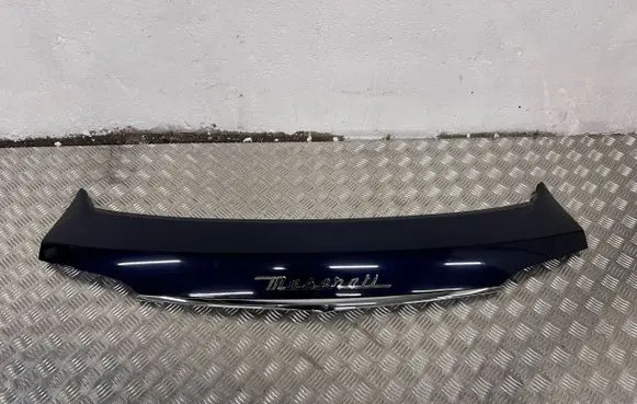 Maserati Levante Tailgate/trunk spoiler 670042733
