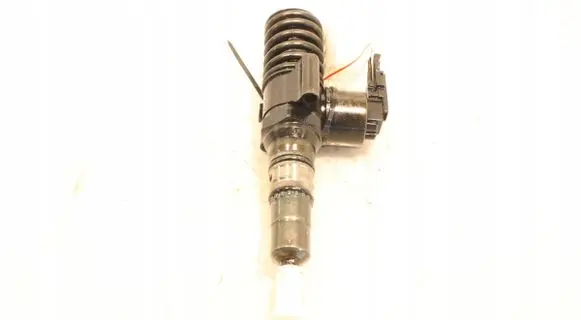Audi A6 S6 C6 4F Fuel injector 0414720404