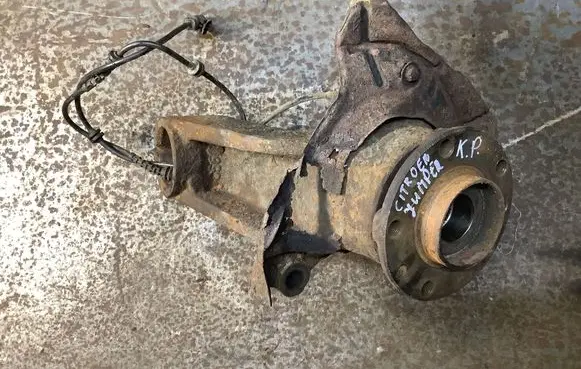 Citroen Jumper Front wheel hub