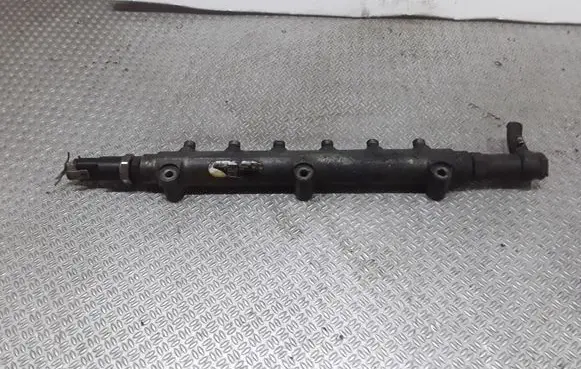 Volvo S60 Fuel main line pipe 0445215010 8658252