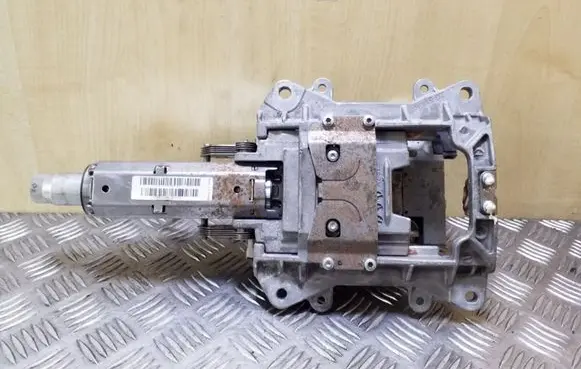 Volkswagen Touareg I Steering wheel axle 4E0905852E 7L0419501BJ