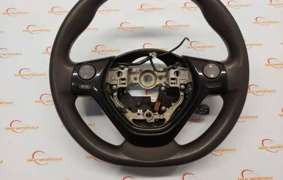 Toyota Aygo AB40 Steering wheel 451000H050