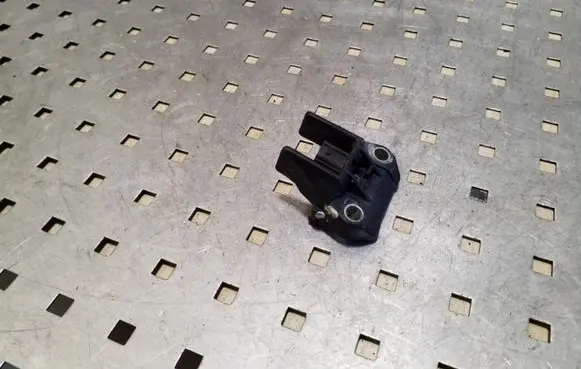 Subaru Outback Airbag deployment crash/impact sensor 98231AG020