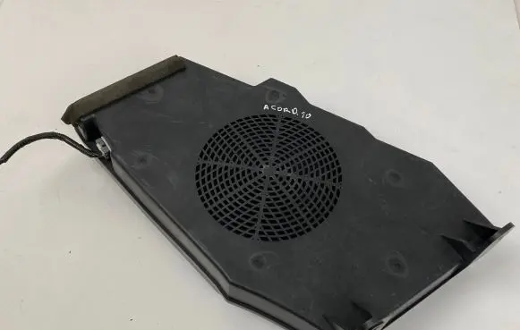 Honda Accord Subwoofer speaker EAB20112