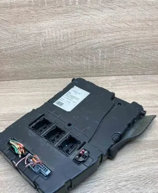Renault Megane II Central body control module 8200309690 8200326024 S118400220D
