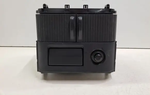 Nissan X-Trail T30 Glove box 68108EQ400