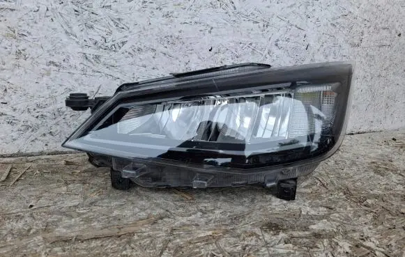 Seat Ibiza V (KJ) Headlight/headlamp 6F1941005E