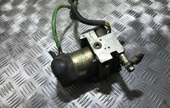 Mazda 626 ABS Pump ga2g437a0