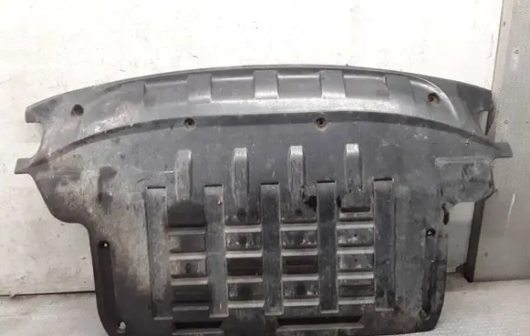 KIA Sportage Engine splash shield/under tray 