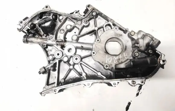 Nissan X-Trail T30 Oil pump 