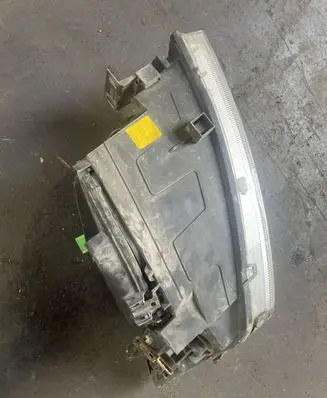 Ford Focus Headlight/headlamp