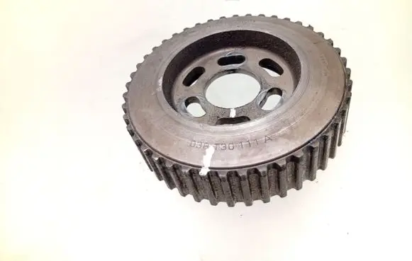 Volkswagen Golf IV Fuel pump gear (pulley) 038130111A
