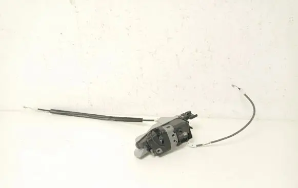 Opel Crossland X Front door lock 16943703