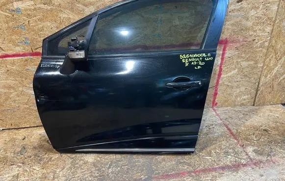 Renault Clio IV Front door S2510A008-A
