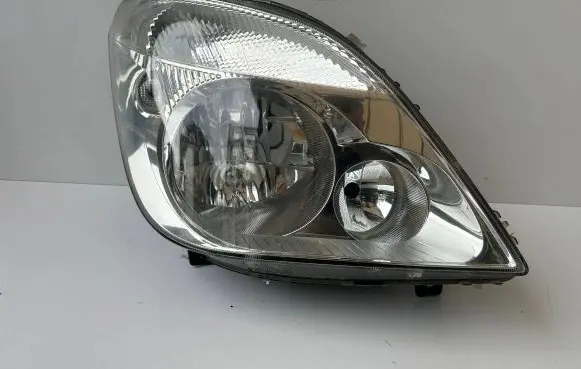 Mercedes-Benz Sprinter W906 Headlight/headlamp