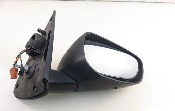 Peugeot 301 Front door electric wing mirror 