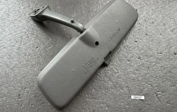Nissan Patrol Y60 Rear view mirror (interior) 9632106J01