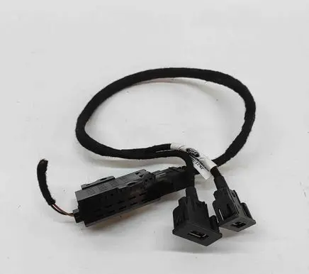 Ford Tourneo Custom USB socket connector JK2T14D202AA GU5T19J211AA