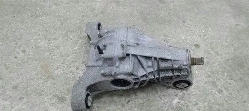 Audi Q7 4L Rear differential/diff mount bracket 0BP525015H