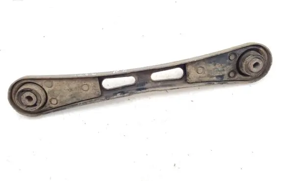 Rear control arm