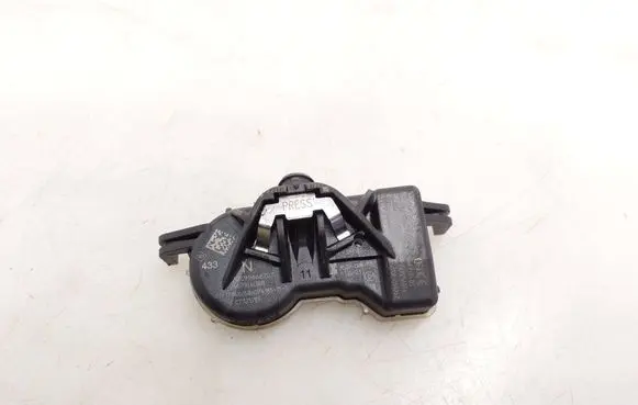 Renault Megane IV Tire pressure sensor A2C99668703 407004CB0B
