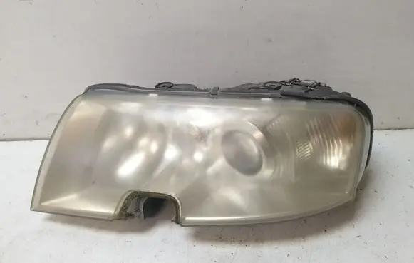 Skoda Superb B5 (3U) Headlight/headlamp