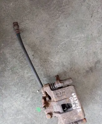 Rear brake caliper