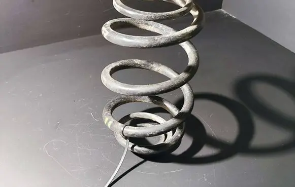 Nissan Primastar Rear coil spring 5401000Q0J