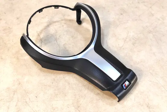 BMW 3 GT F34 Steering wheel trim 32307846032