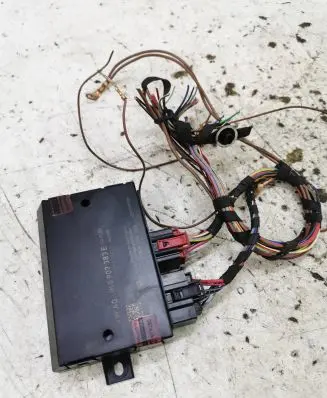 Volkswagen PASSAT B6 Tow bar trailer control unit/module 1K0907383E 3A002002