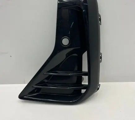 BMW X3 G01 Front bumper lower grill 8081201 77382810