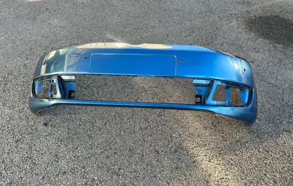 Volkswagen Caddy Front bumper 1T0807221M