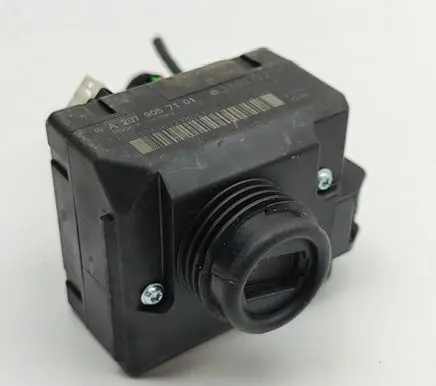 Mercedes-Benz E A207 Ignition lock A2079057101