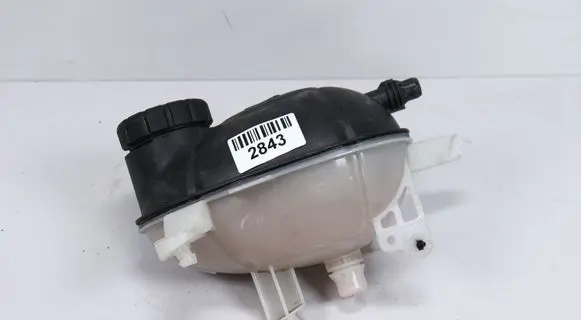 Mercedes-Benz E W213 Coolant expansion tank/reservoir A2055000049