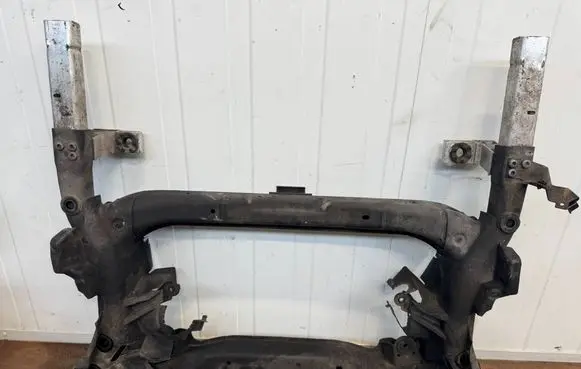Mercedes-Benz E W213 Front subframe A2056280057
