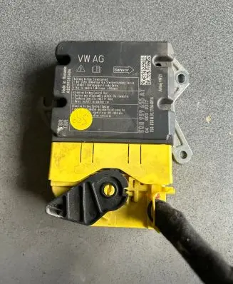 Skoda Superb B8 (3V) Airbag control unit/module 5Q0959655AT