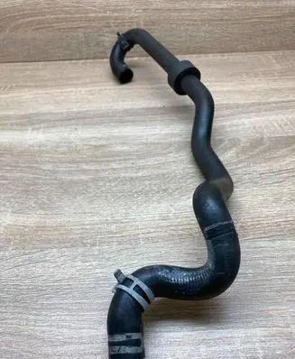 BMW 5 E60 E61 Engine coolant pipe/hose 64216910758