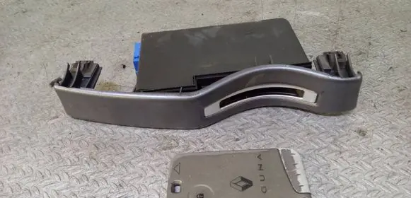 Renault Laguna II Ignition key card reader