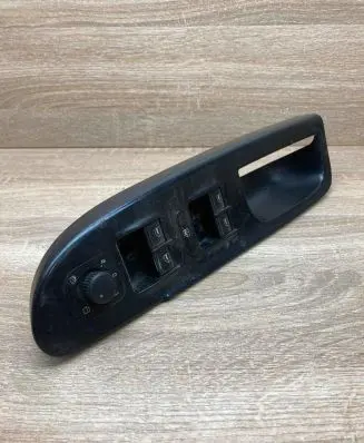 Volkswagen PASSAT B6 Electric window control switch 3C1867171B 1K0959565J