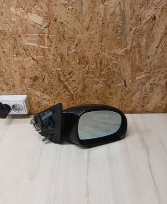 Front door electric wing mirror