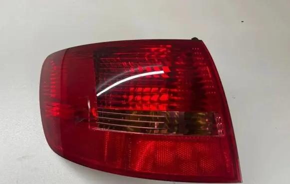 Audi A6 S6 C6 4F Rear/tail lights 89034302