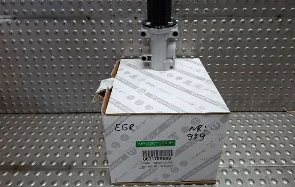 Opel Astra H EGR valve S26337989 55205455
