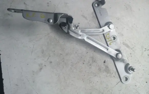 Volvo S80 Tailgate/trunk/boot hinge 071BZD8E