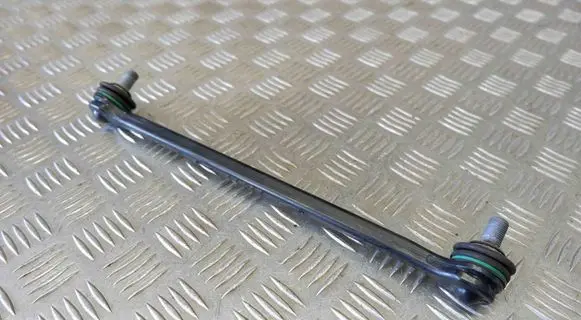 Front anti-roll bar/stabilizer link