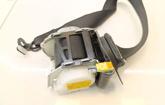 Mercedes-Benz EQB Rear seatbelt A2478609200