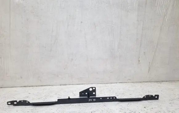 Audi A4 S4 B8 8K Top upper radiator support slam panel 8K0805629B
