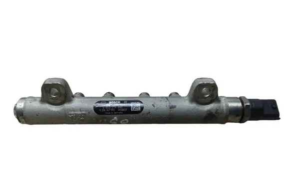 Renault Espace - Grand espace IV Fuel distributor 8200347593 030821019416 0445214042